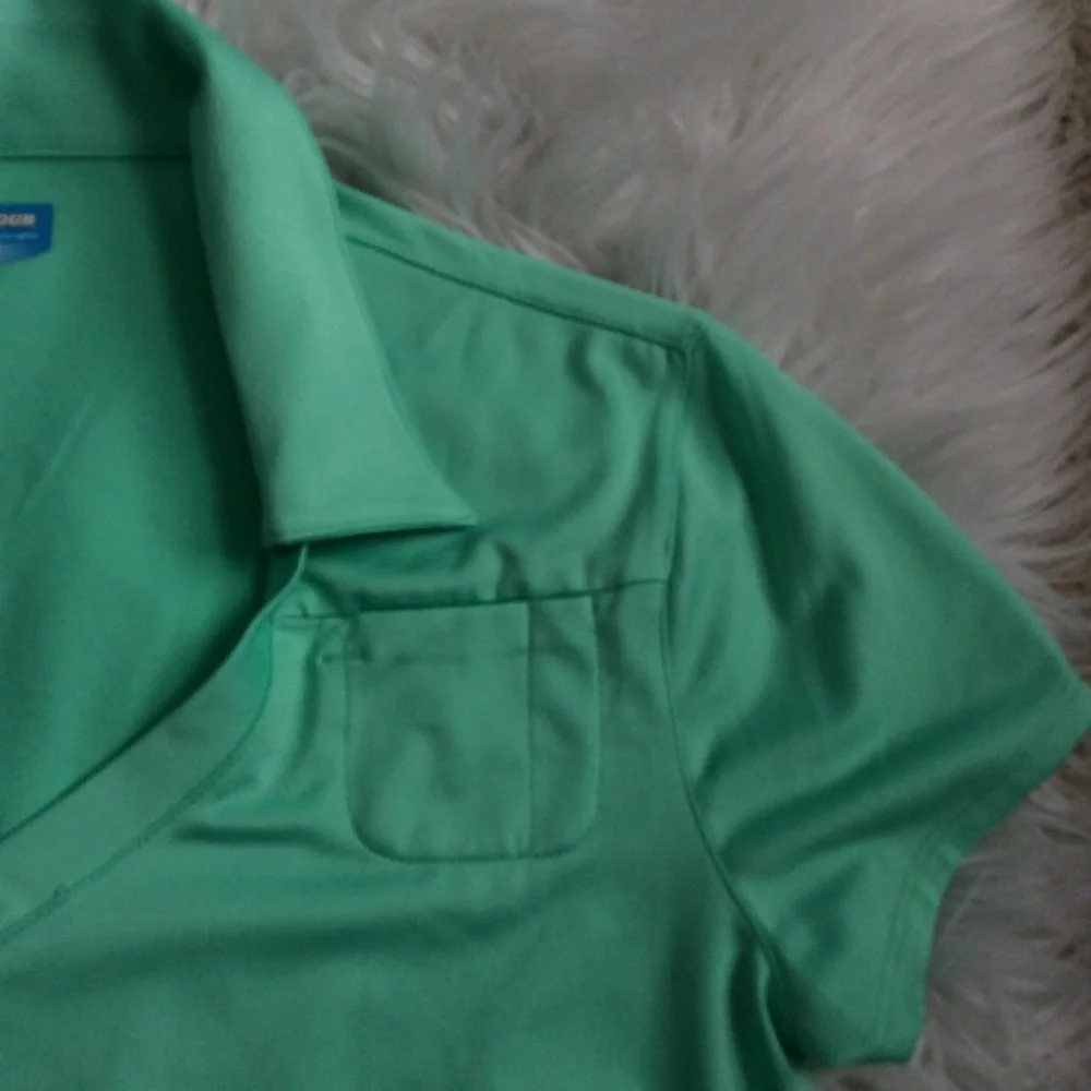 NWOT PGA Tour Ruched Back Golf Polo